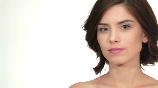 Retrato de mulher beleza olhando para o espaço de cópia — Vídeo de Stock