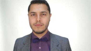 Başarılı iyi giyimli bir işadamının portresi