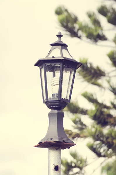 Lampadaire Poteau réverbère Polonais — Photo