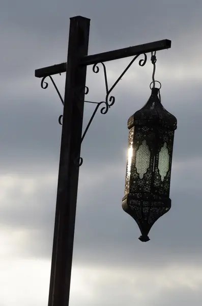 Lampadaire Poteau réverbère Polonais — Photo