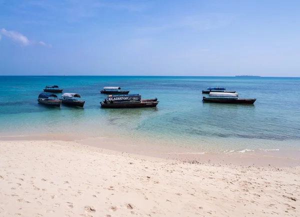 Boats taking tourists to the Prison Island — Stock Photo, Image