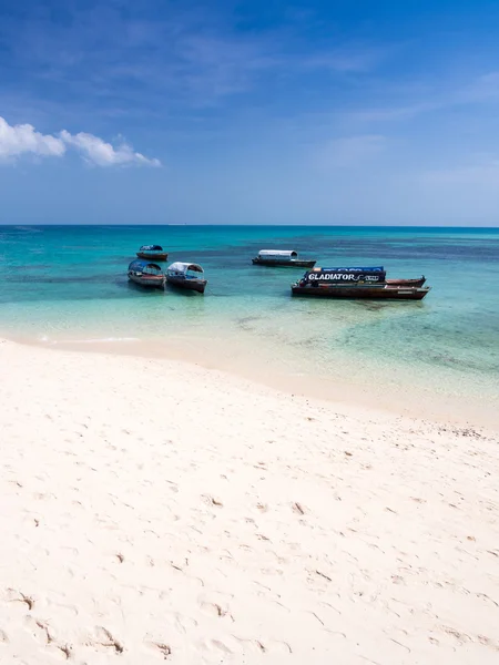 Boats taking tourists to the Prison Island — Stock Photo, Image