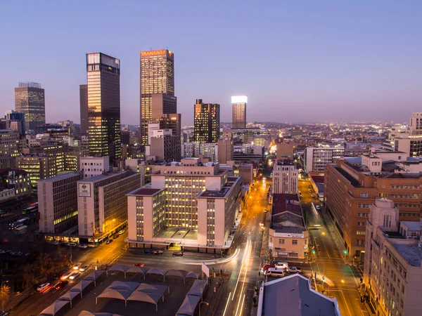 Staden Johannesburg nattetid — Stockfoto