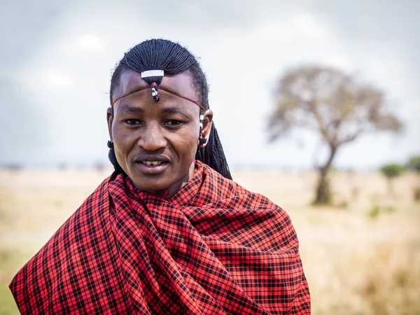 Maasai warrior in Mikumi, Tanzania. — Stock Photo, Image