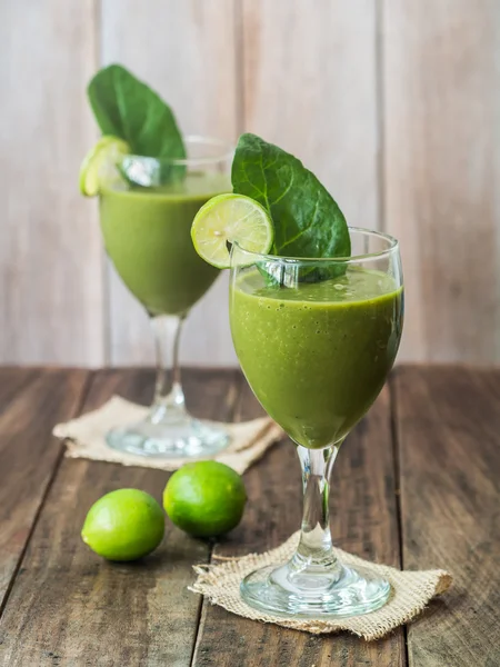 Smoothie verde. — Fotografia de Stock