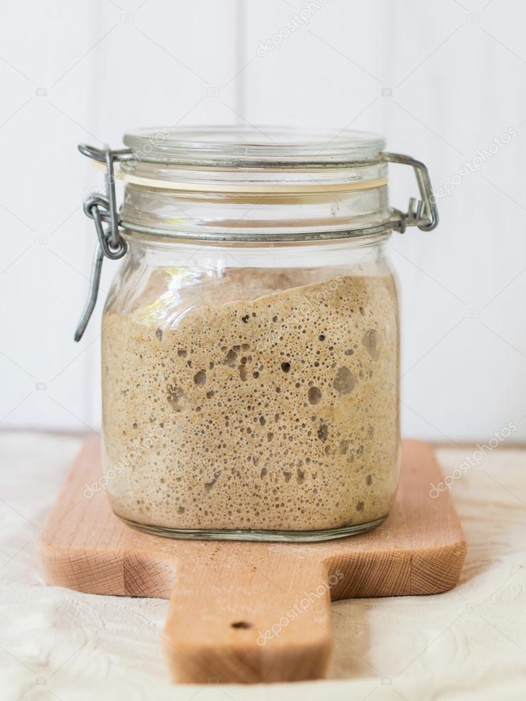 Active rye sourdough starter