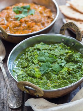 Palak paneer ve paneer tikka masala