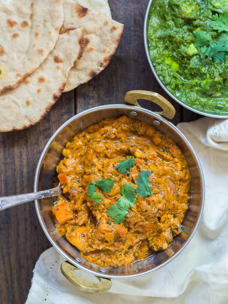 Paneer Palak en paneer tikka masala — Stockfoto