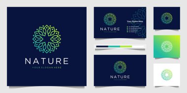 Zarif çiçek logosu gradyan çizgisi sanatı. Güzellik salonları, dekorasyonlar, butikler, spalar, yoga, kozmetik ürünleri ve cilt bakım ürünleri için kullanılabilir. Premium kartvizit vektörü