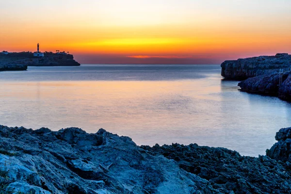 Sonnenaufgang Porto Colom Mallorca Sommer lizenzfreie Stockfotos