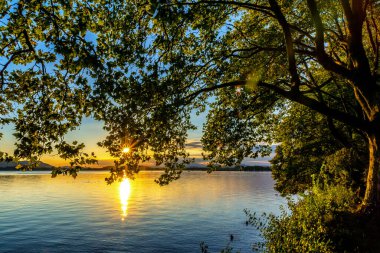 Yazın sonlarında güzel Constance Gölü 'nde tatiller
