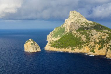 Mallorca Cap de Formentor Panoramik Manzara Mavi gökyüzü