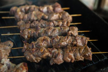 Barbekü Izgara ızgara kebab. seçici odak