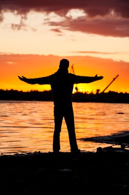 Günbatımı adam silüeti. Öğe tasarım.