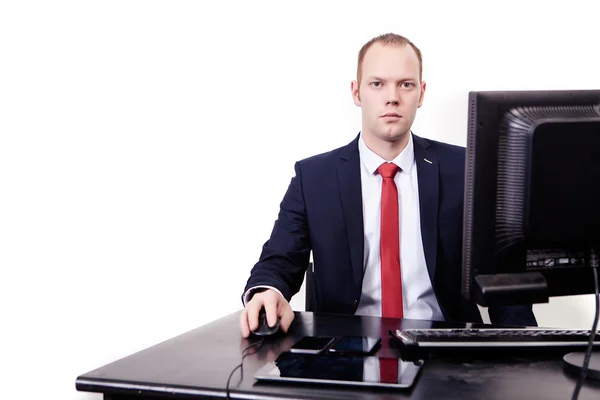 Doble exposición de la mano del hombre de negocios que trabaja en la computadora portátil de pantalla en blanco en el escritorio de madera como concepto —  Fotos de Stock