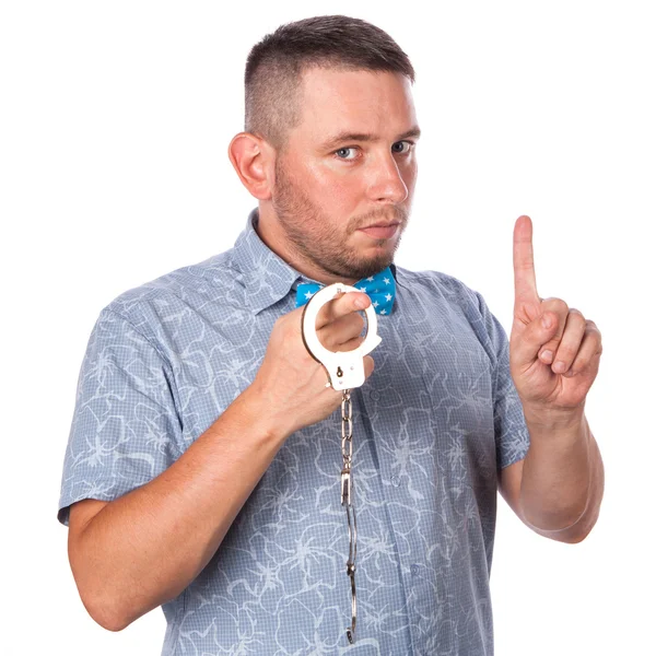 Attrayant homme adulte avec chaume en chemise d'été qui montre un geste sur un fond blanc isolé — Photo