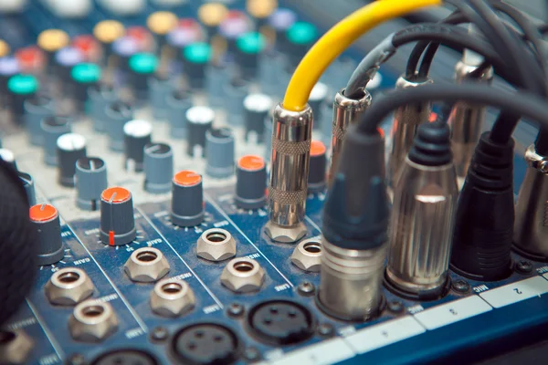 The audio jack are connected to the sound mixer sound recordist — Stock Photo, Image