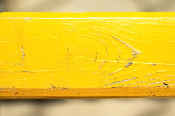 Textura. Una tabla de madera amarilla —  Fotos de Stock