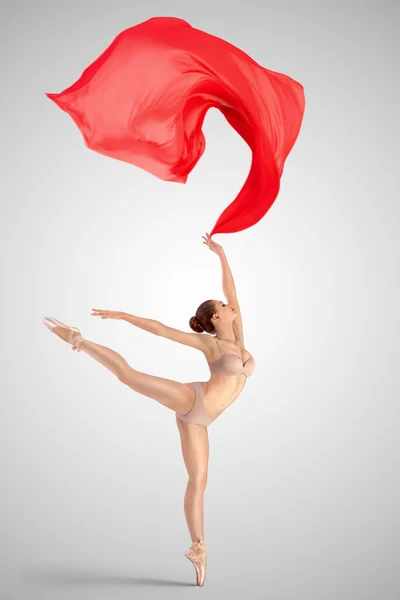 Ballando con tessuto rosso . — Foto Stock