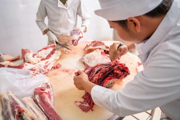 Asian Butcher Cut Raw Meat Wagyu Beef Knife Slaughterhouse Meat — Stock Photo, Image