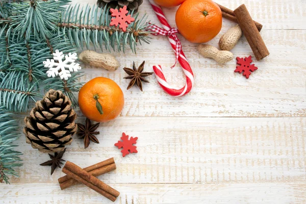 Noel zemin ahşap bir masa üzerine