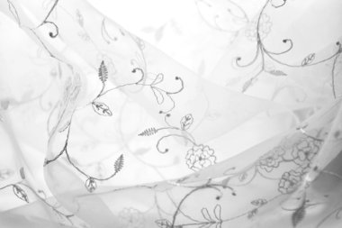 Çiçekli beyaz ve Siyah peçe arka plan