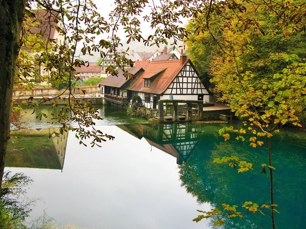 Water molen op Summers in de herfst, Seehausen, Duitsland — Stockfoto