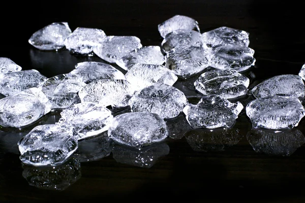 Trozos de hielo —  Fotos de Stock