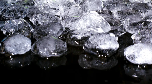 Pieces of ice — Stock Photo, Image