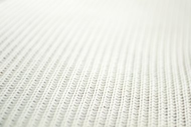 Beyaz örme kumaş