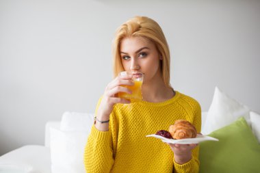 Benim en sevdiğim kahvaltı yaşıyorum