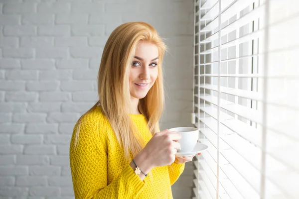 Cup of tea can make it better — Stock Photo, Image