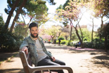 Parkta güzel bir gün.