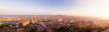 Avrupa cityscape gün batımında