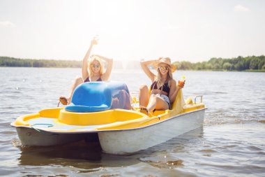 Tatil renkli içecekler