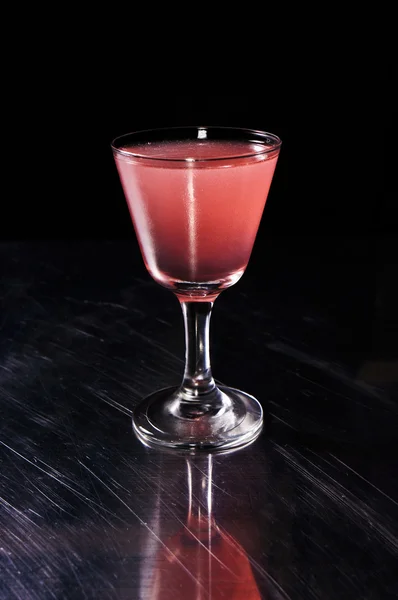 Alkoholi talvi hedelmäinen cocktail — kuvapankkivalokuva