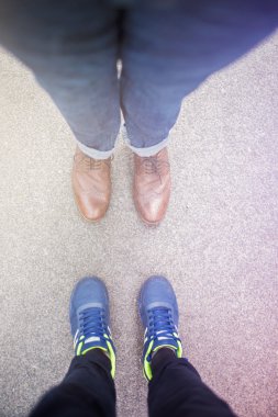 Spor stil zarif stili vs