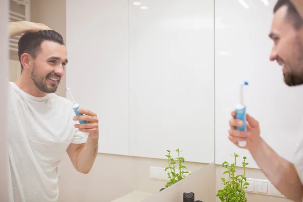 Teeth brushing every day — Stock Photo, Image