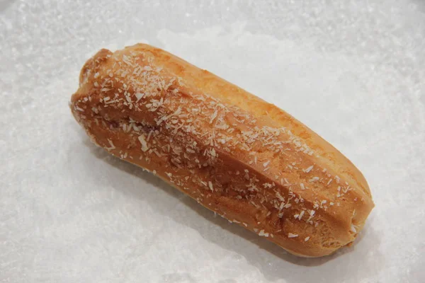 Friss Eclair Egy Átlátszó Lemezen Közeli — Stock Fotó