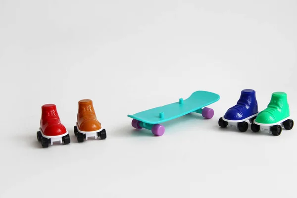 Patines Pie Sobre Skateboard Patines Diferentes Colores Skate Summer Patines —  Fotos de Stock