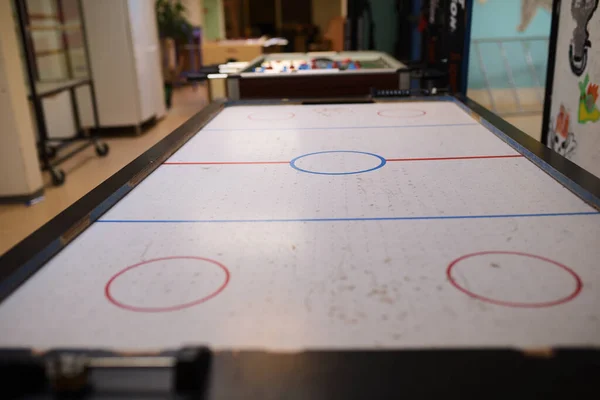 Gros Plan Jeu Table Hockey Aérien Dans Une École — Photo