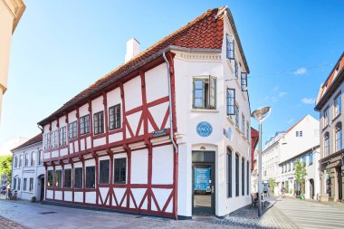 Danimarka 'da küçük bir mağaza binası.