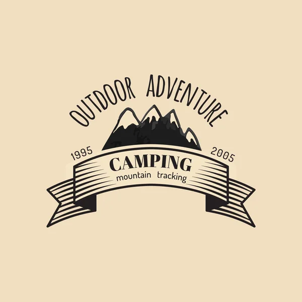 Logotipo de acampamento vintage — Vetor de Stock