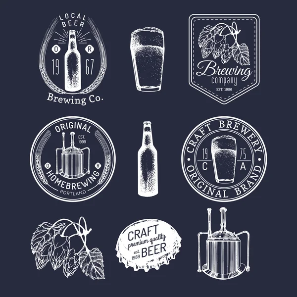 Набор винтажного логотипа пивоварни — стоковый вектор