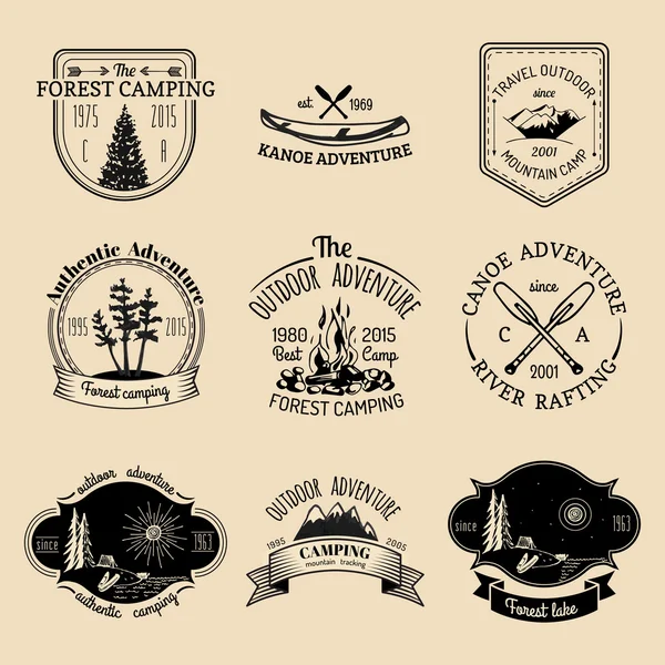 Ensemble de logo de camping vintage — Image vectorielle