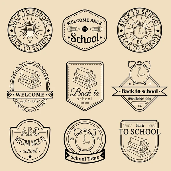 Vintage Volver al logo de la escuela . — Archivo Imágenes Vectoriales