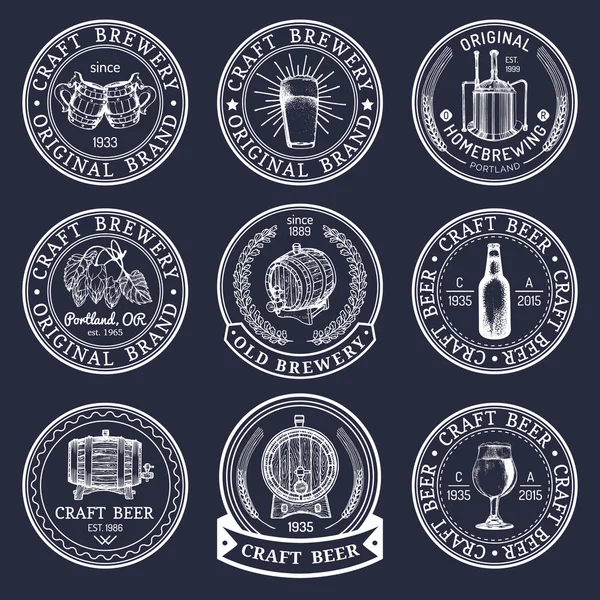 Vintage brewery logo set — Stock Vector