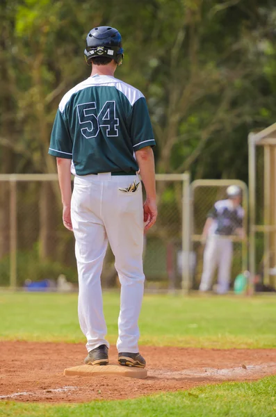 Jogador de beisebol na terceira base — Fotografia de Stock