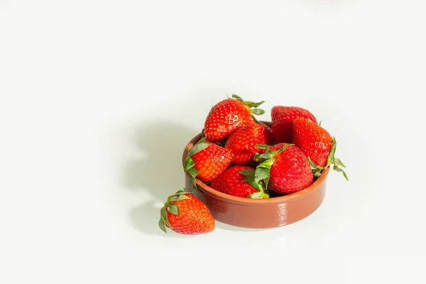 Pile Red Strawberries Leaves Ceramic Plate Grey Background Space Text — Stock Photo, Image