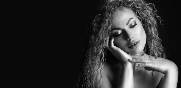 Black White Studio Shot Fabulous Blond Woman Curly Hair Glowing — Stock Photo, Image